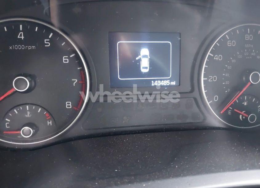 Photo 15 of 2016 Kia Optima EX (VIN 5XXGU4L37GG013305)