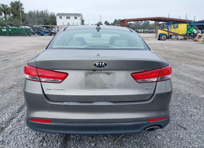Photo 16 of 2016 Kia Optima EX (VIN 5XXGU4L37GG020934)