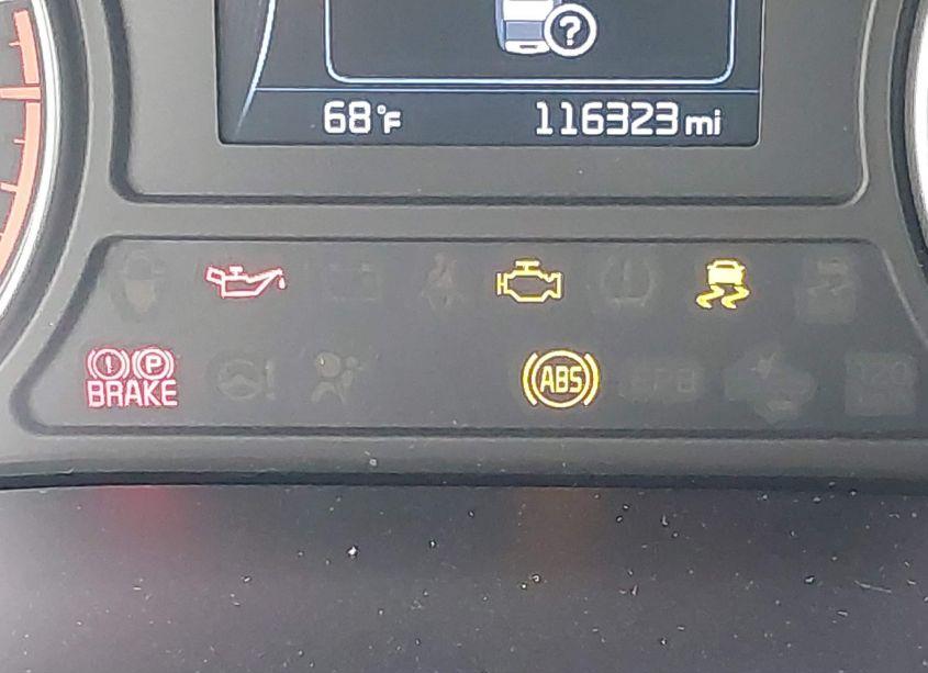 Photo 6 of 2016 Kia Optima EX (VIN 5XXGU4L37GG020934)