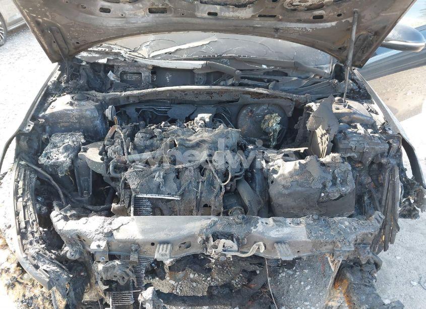 Photo 10 of 2016 Kia Optima EX (VIN 5XXGU4L37GG021307)