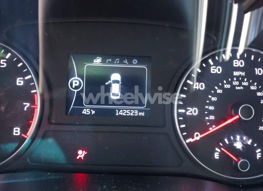 Photo 15 of 2016 Kia Optima EX (VIN 5XXGU4L37GG062651)