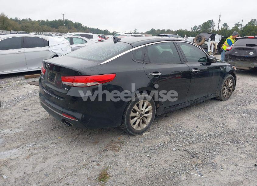 Photo 4 of 2016 Kia Optima EX (VIN 5XXGU4L37GG112562)