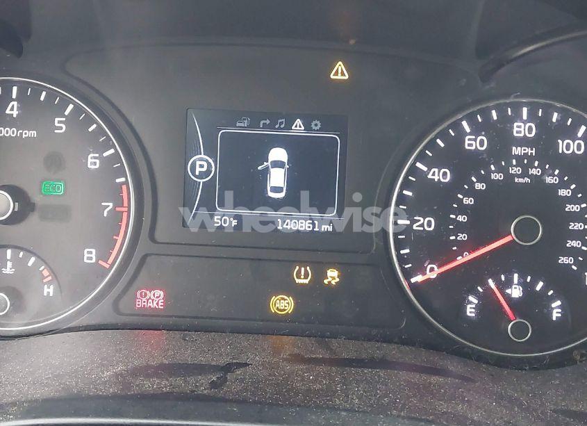 Photo 7 of 2016 Kia Optima EX (VIN 5XXGU4L37GG112562)