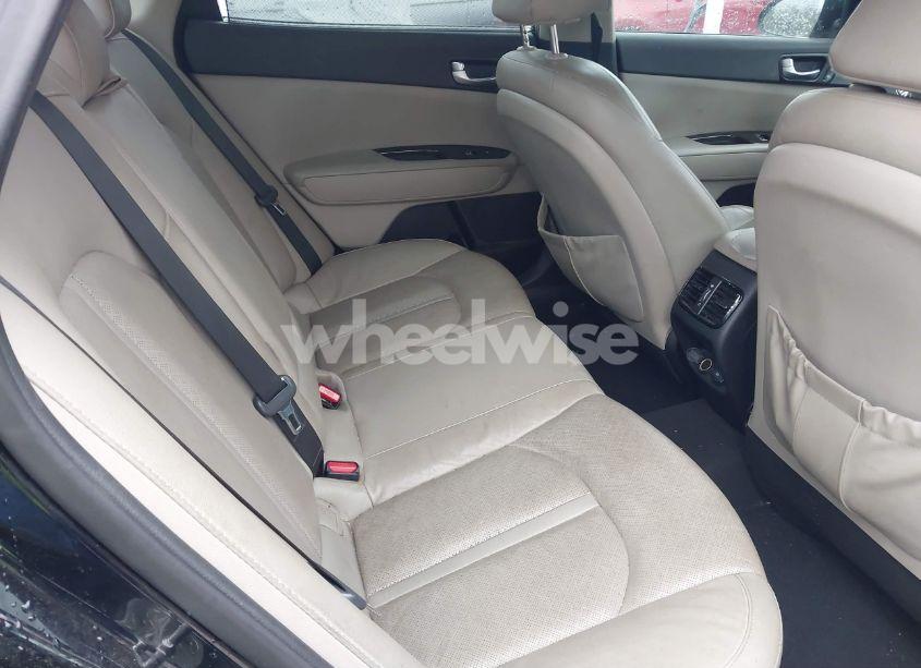 Photo 8 of 2016 Kia Optima EX (VIN 5XXGU4L37GG112562)