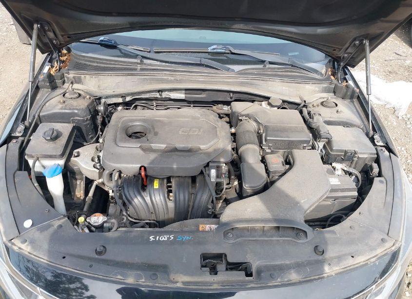 Photo 10 of 2016 Kia Optima EX (VIN 5XXGU4L37GG117728)