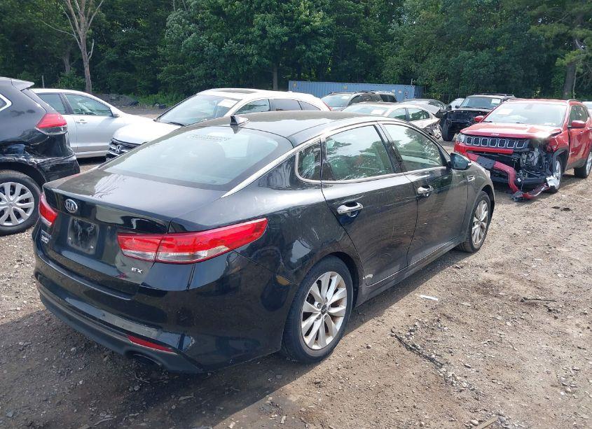 Photo 4 of 2016 Kia Optima EX (VIN 5XXGU4L37GG117728)