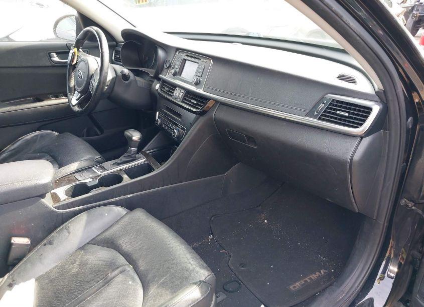 Photo 5 of 2016 Kia Optima EX (VIN 5XXGU4L37GG117728)
