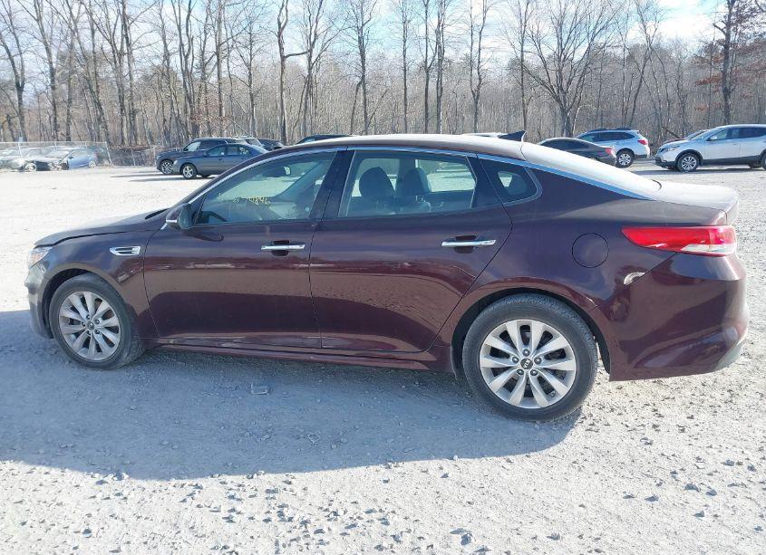 Photo 14 of 2017 Kia Optima EX (VIN 5XXGU4L37HG150200)