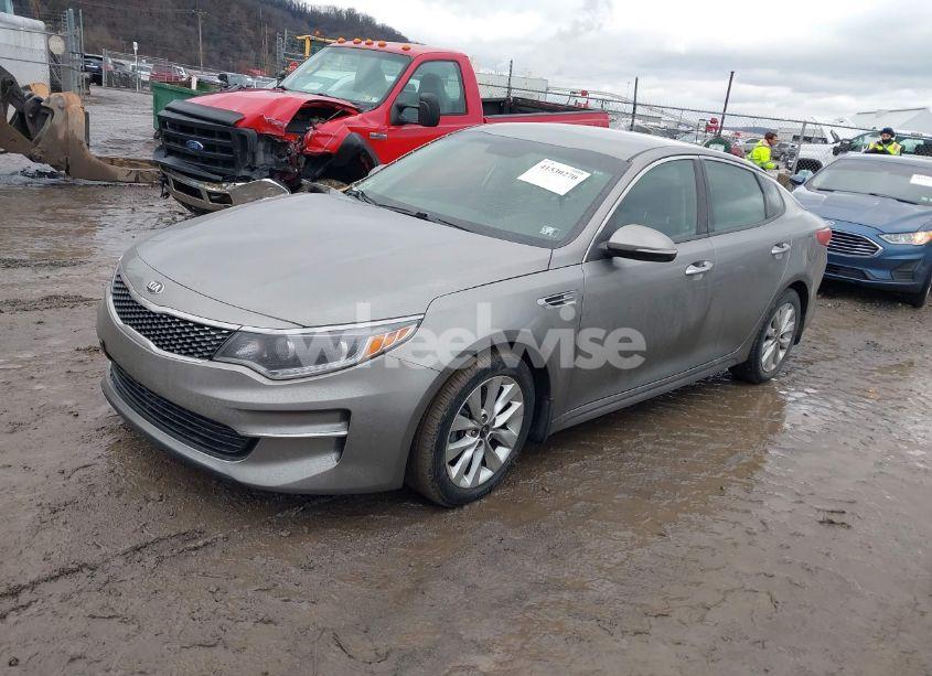 Photo 2 of 2017 Kia Optima EX (VIN 5XXGU4L37HG161049)