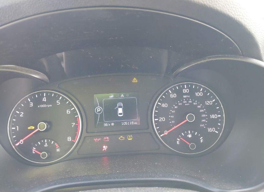 Photo 7 of 2017 Kia Optima EX (VIN 5XXGU4L37HG172035)