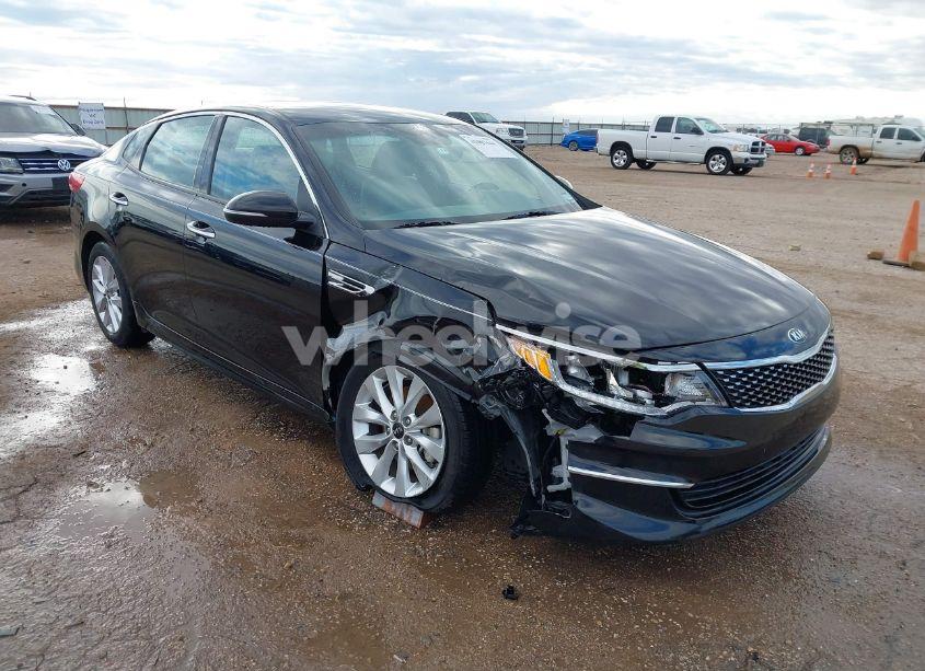 2018 Kia Optima EX (VIN 5XXGU4L37JG196535) main photo