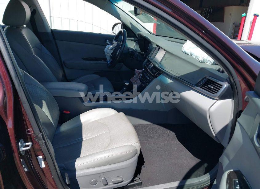 Photo 5 of 2016 Kia Optima EX (VIN 5XXGU4L38GG005052)