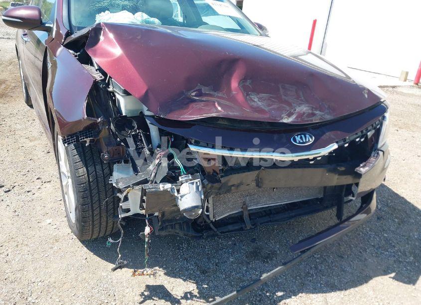 Photo 6 of 2016 Kia Optima EX (VIN 5XXGU4L38GG005052)