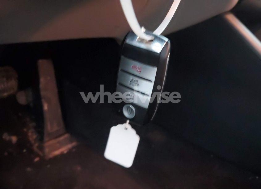 Photo 11 of 2016 Kia Optima EX (VIN 5XXGU4L38GG005892)