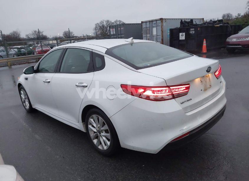 Photo 14 of 2016 Kia Optima EX (VIN 5XXGU4L38GG005892)
