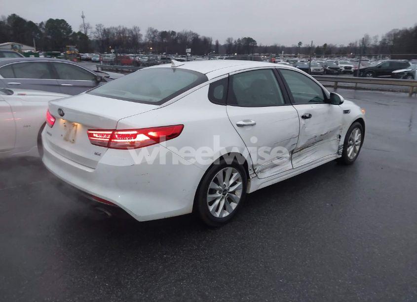 Photo 4 of 2016 Kia Optima EX (VIN 5XXGU4L38GG005892)