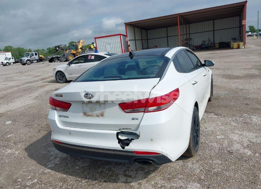 Photo 16 of 2016 Kia Optima EX (VIN 5XXGU4L38GG013197)