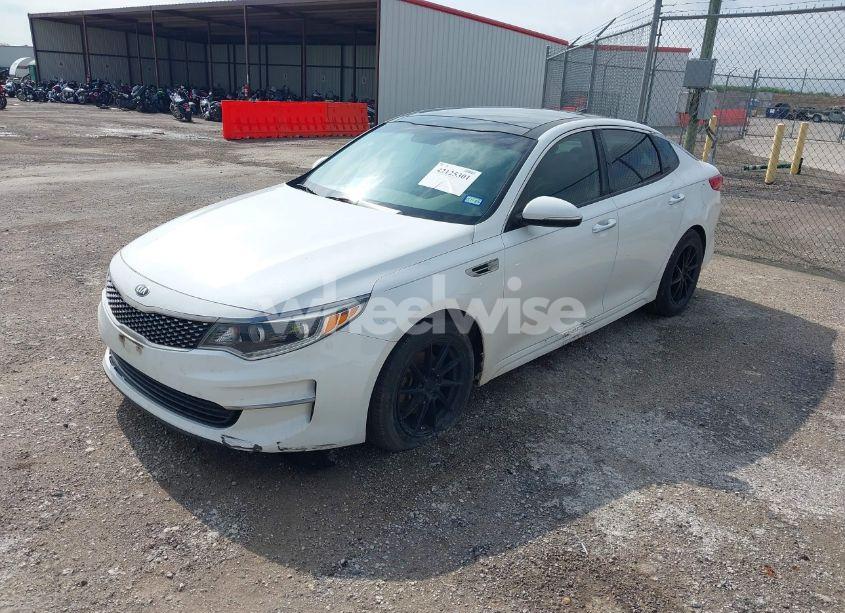 Photo 2 of 2016 Kia Optima EX (VIN 5XXGU4L38GG013197)