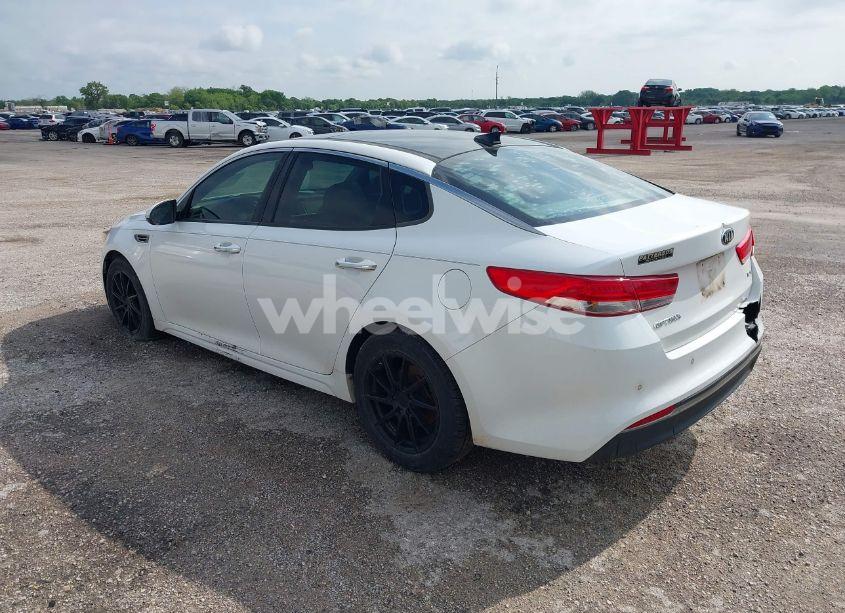 Photo 3 of 2016 Kia Optima EX (VIN 5XXGU4L38GG013197)