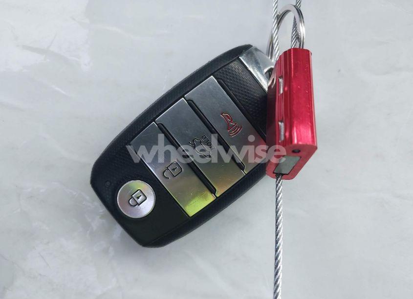 Photo 11 of 2016 Kia Optima EX (VIN 5XXGU4L38GG062304)