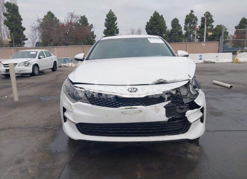 Photo 12 of 2016 Kia Optima EX (VIN 5XXGU4L38GG062304)