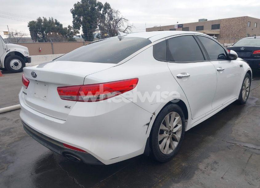 Photo 4 of 2016 Kia Optima EX (VIN 5XXGU4L38GG062304)