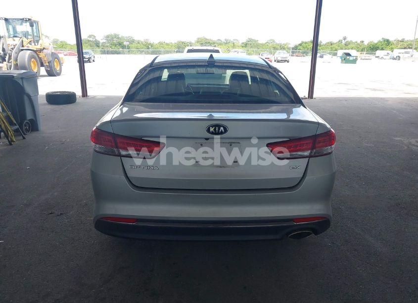 Photo 16 of 2016 Kia Optima EX (VIN 5XXGU4L38GG081239)