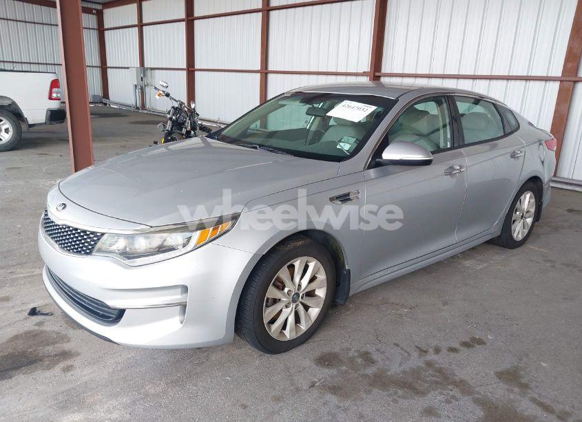 Photo 2 of 2016 Kia Optima EX (VIN 5XXGU4L38GG081239)