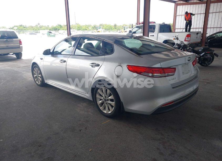 Photo 3 of 2016 Kia Optima EX (VIN 5XXGU4L38GG081239)