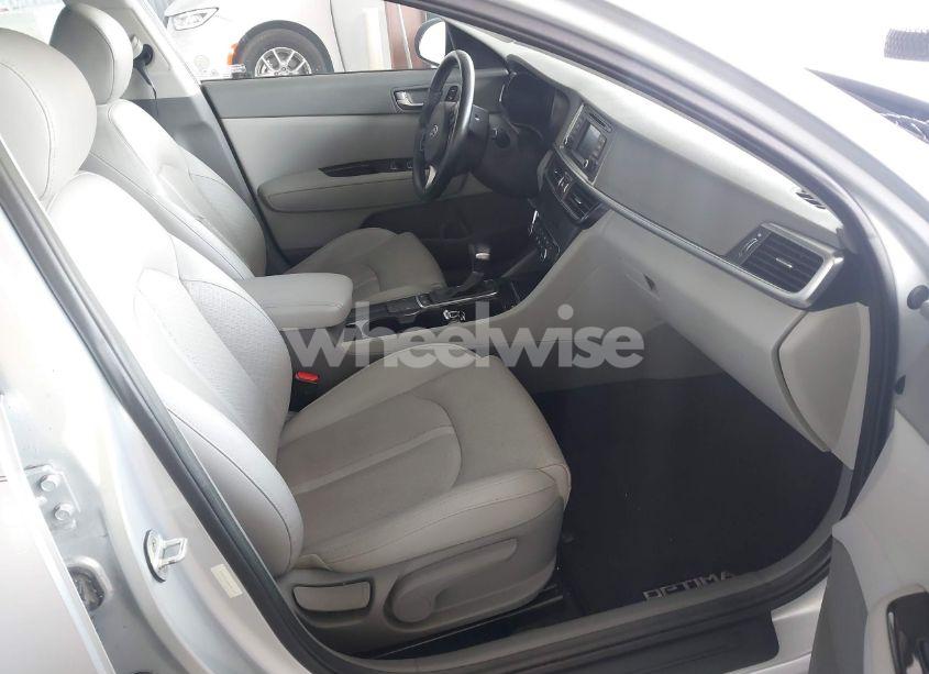 Photo 5 of 2016 Kia Optima EX (VIN 5XXGU4L38GG081239)