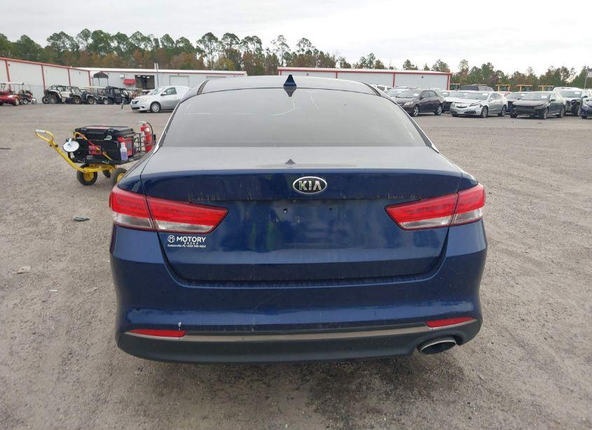 Photo 16 of 2016 Kia Optima EX (VIN 5XXGU4L38GG093312)