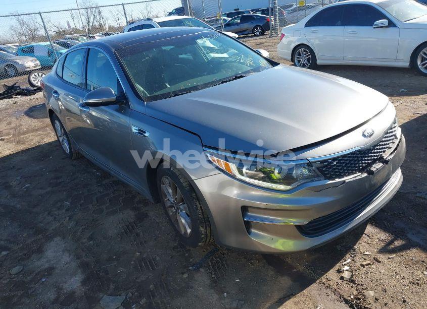 2016 Kia Optima EX (VIN 5XXGU4L38GG101019) main photo