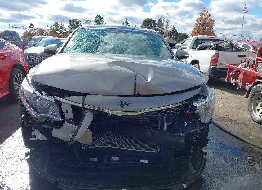 Photo 12 of 2017 Kia Optima EX (VIN 5XXGU4L38HG129517)