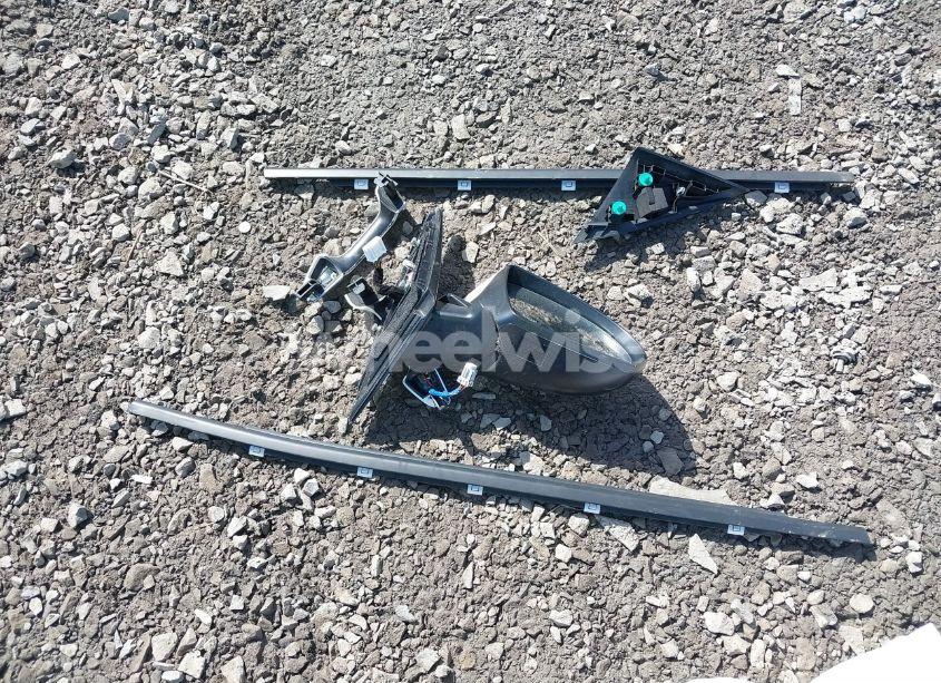 Photo 12 of 2018 Kia Optima EX (VIN 5XXGU4L38JG187956)