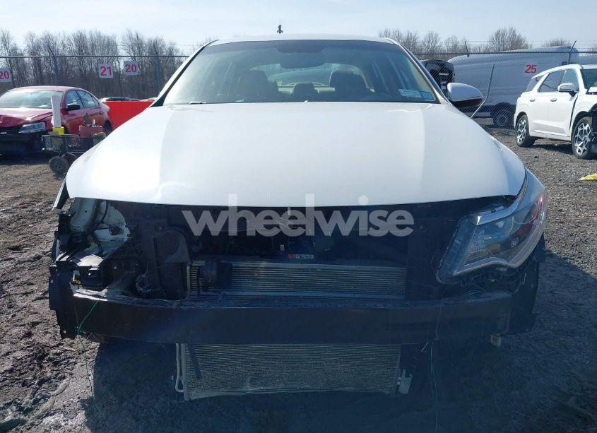 Photo 13 of 2018 Kia Optima EX (VIN 5XXGU4L38JG187956)
