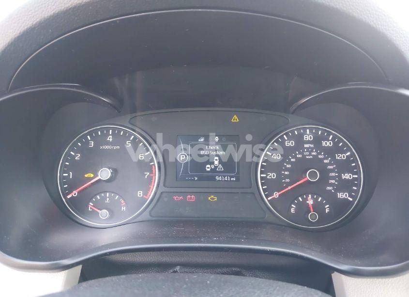 Photo 7 of 2018 Kia Optima EX (VIN 5XXGU4L38JG187956)