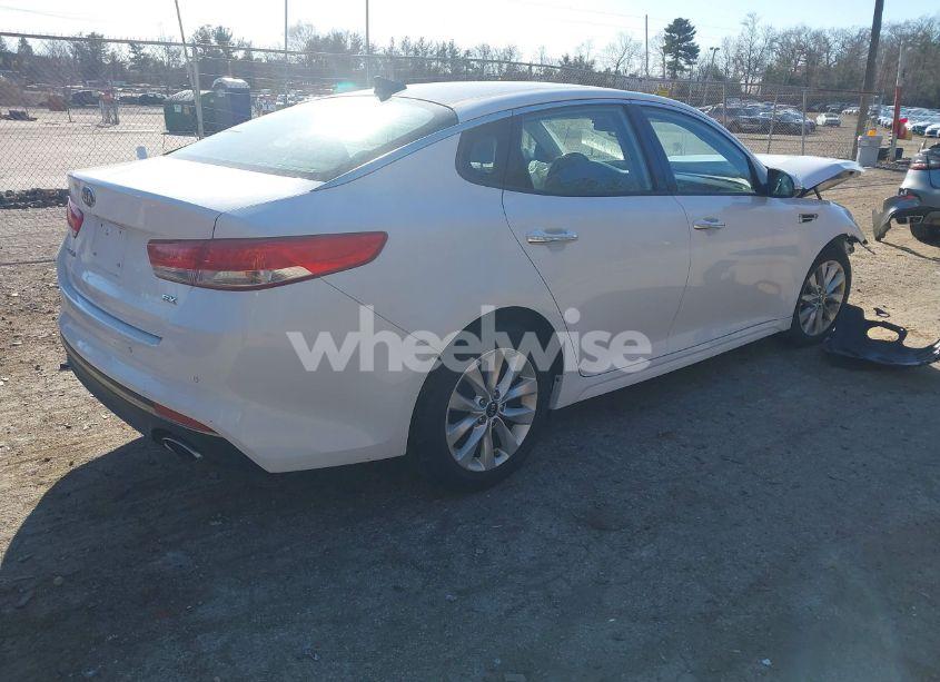 Photo 4 of 2018 Kia Optima EX (VIN 5XXGU4L38JG192817)