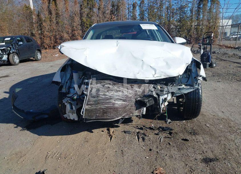 Photo 6 of 2018 Kia Optima EX (VIN 5XXGU4L38JG192817)