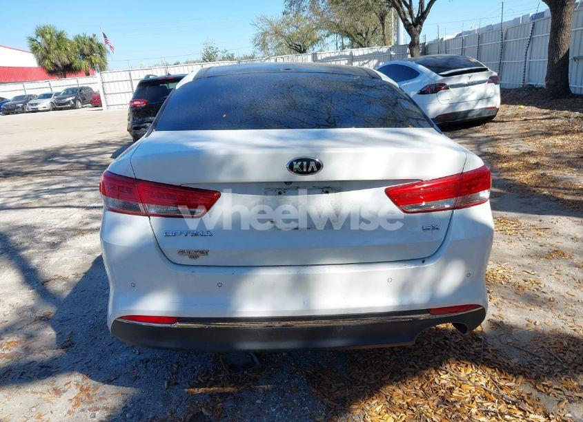 Photo 16 of 2016 Kia Optima EX (VIN 5XXGU4L39GG011524)