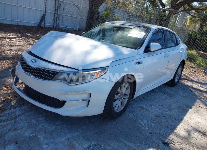 Photo 2 of 2016 Kia Optima EX (VIN 5XXGU4L39GG011524)