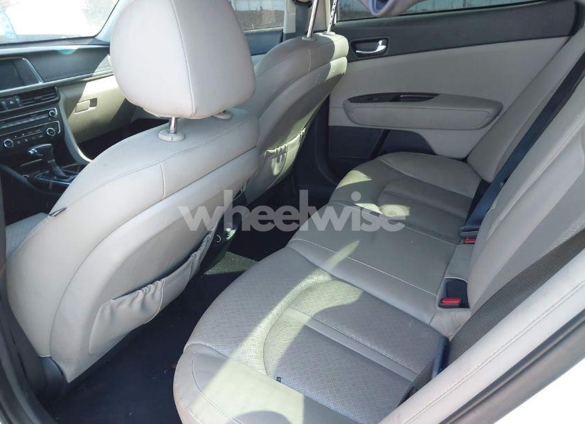 Photo 8 of 2016 Kia Optima EX (VIN 5XXGU4L39GG011524)