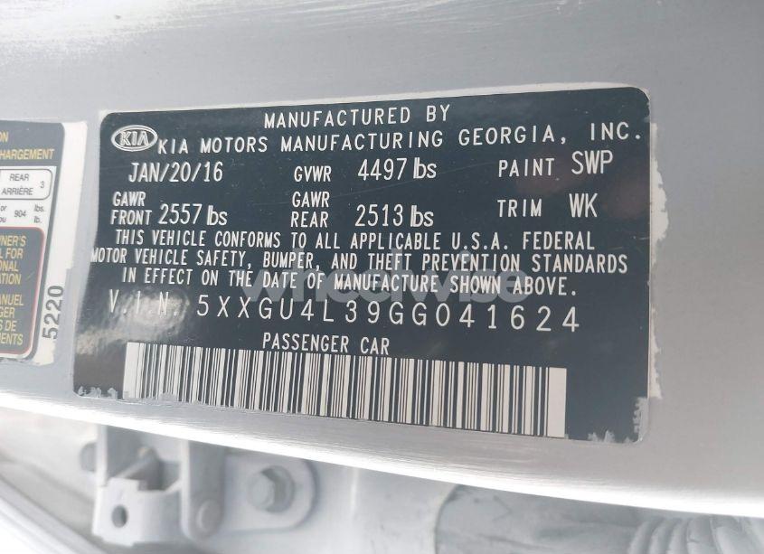 Photo 9 of 2016 Kia Optima EX (VIN 5XXGU4L39GG041624)