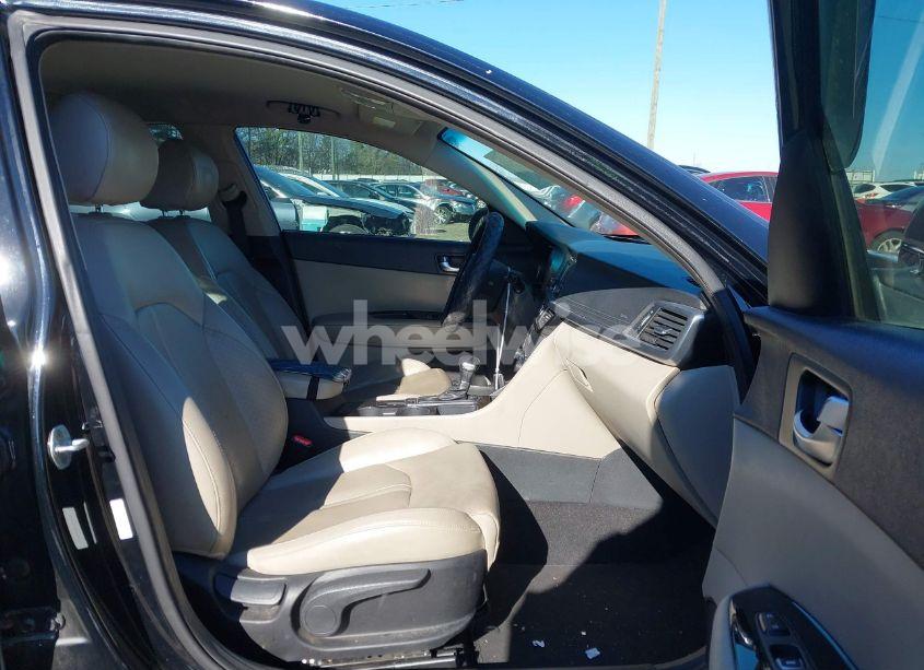 Photo 5 of 2016 Kia Optima EX (VIN 5XXGU4L39GG051022)