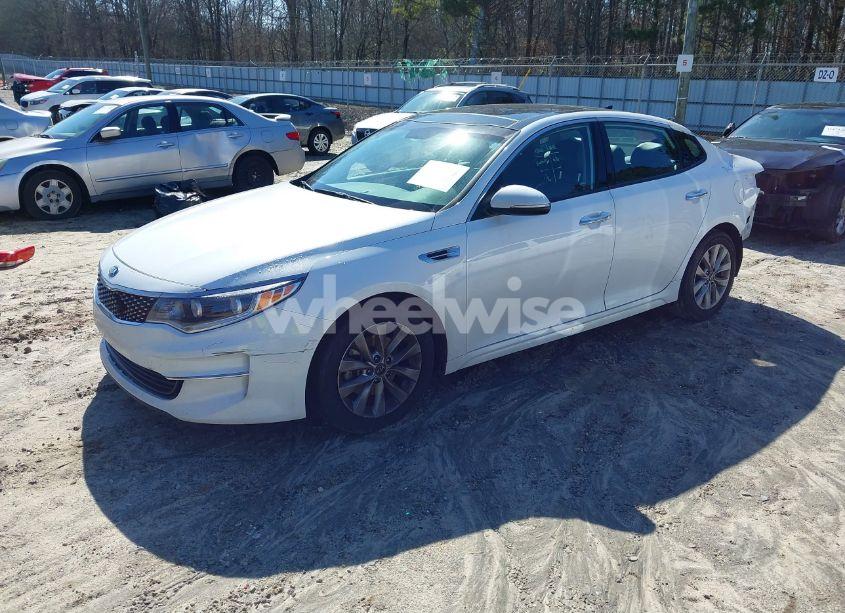 Photo 2 of 2016 Kia Optima EX (VIN 5XXGU4L39GG064837)