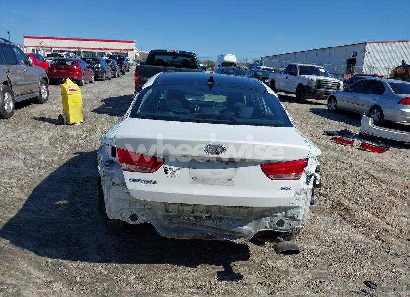 Photo 6 of 2016 Kia Optima EX (VIN 5XXGU4L39GG064837)