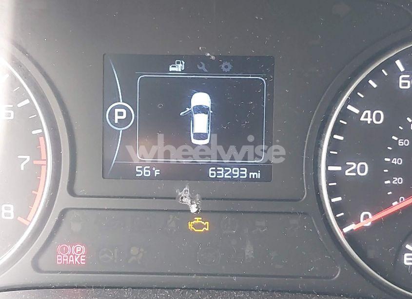 Photo 15 of 2016 Kia Optima EX (VIN 5XXGU4L39GG081251)