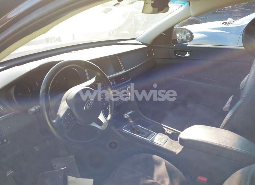 Photo 5 of 2017 Kia Optima EX (VIN 5XXGU4L39HG157889)