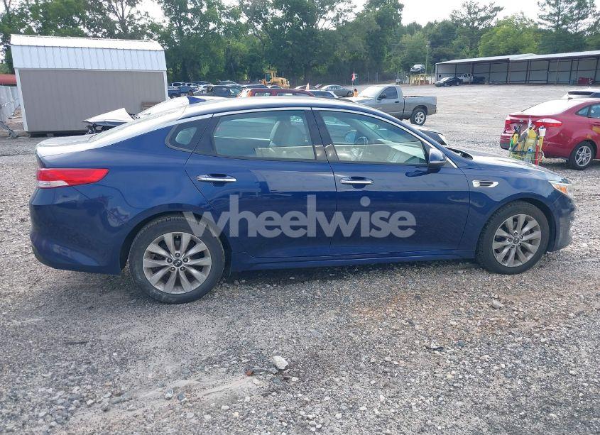 Photo 13 of 2018 Kia Optima EX (VIN 5XXGU4L39JG179008)