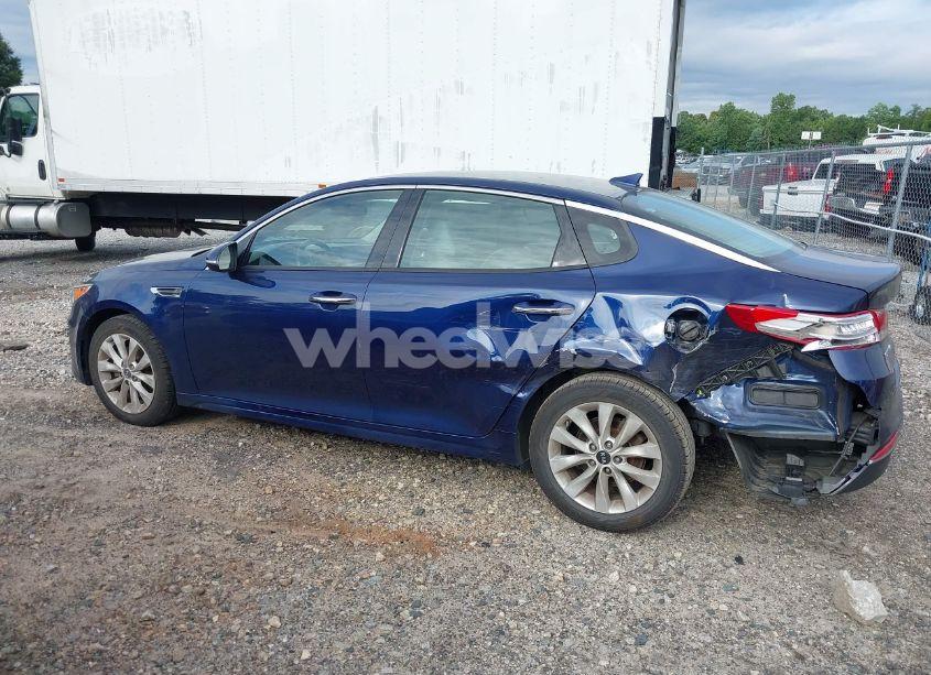 Photo 14 of 2018 Kia Optima EX (VIN 5XXGU4L39JG179008)