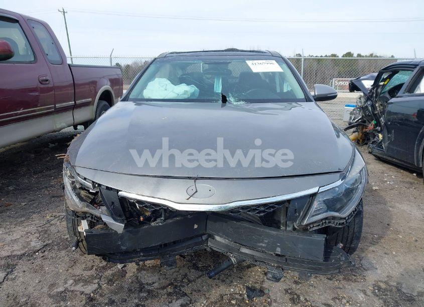 Photo 13 of 2018 Kia Optima EX (VIN 5XXGU4L39JG220852)